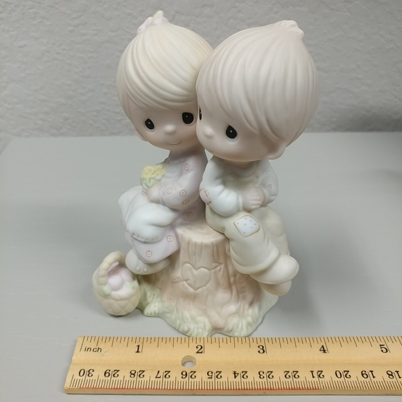 Precious Moments Love One Another Girl Boy Figurine 1978 Jonathan & David Enesco - Picture 9 of 14